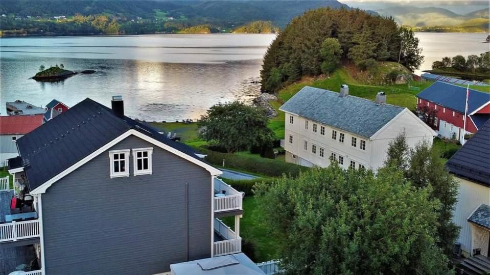 Апартаменты Ola Bua Near The Atlantic Road Lyngstad Экстерьер фото